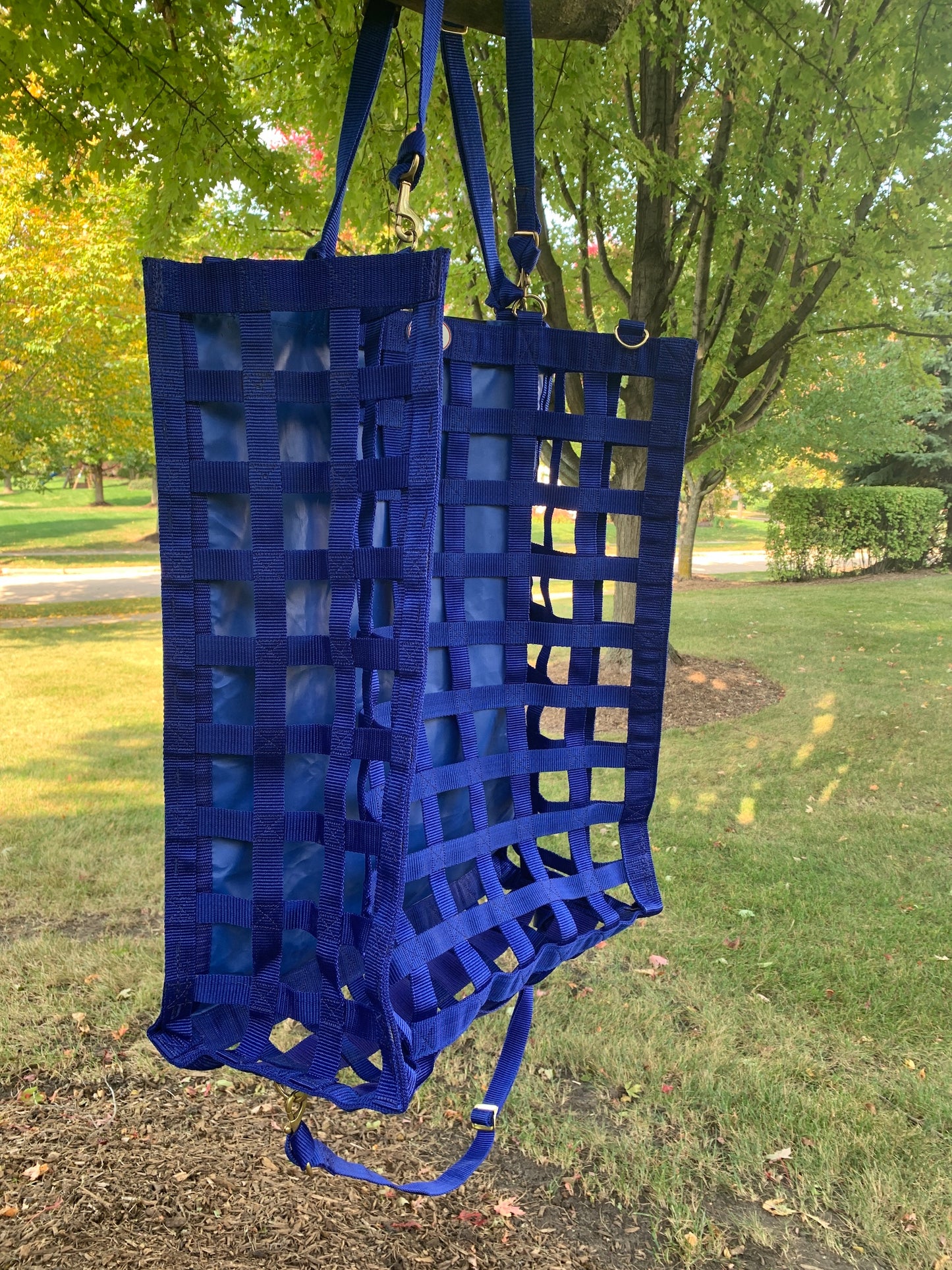 Majestic Ally Three-Side Open Slow Feeder Hay Bag with 2"x2" Holes and 8-Feet Poly Rope - Horse and Livestock Feed Bag with 1-Year Warranty