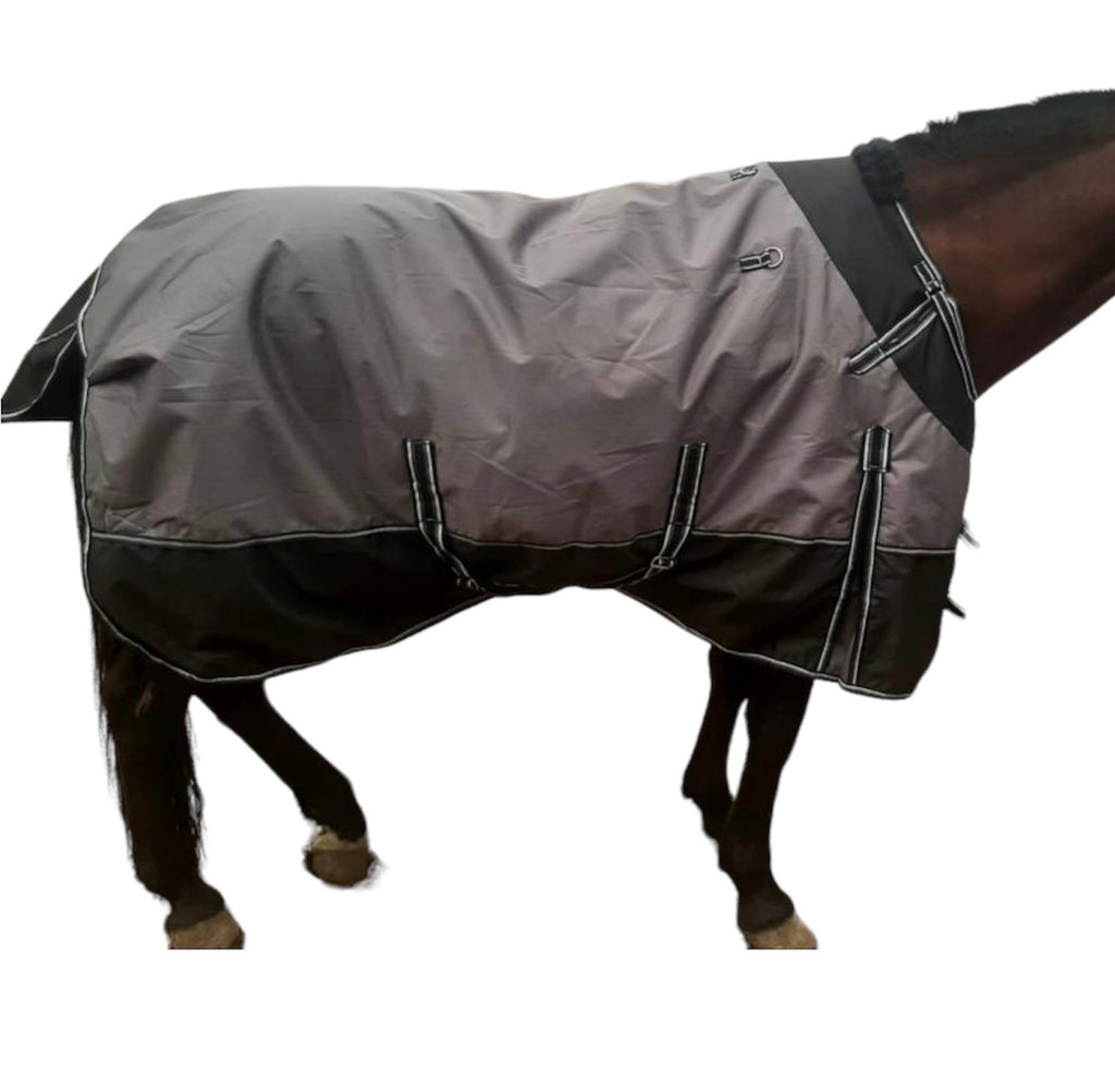 Majestic Ally 600 D Ripstop Nylon Horse Turnout Blanket Waterproof, Heavyweight Coverage, Rain and Weather Resistant for Fall, or Cold Winter Weather, 250 GSM Fill